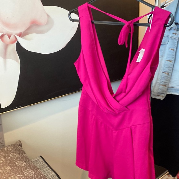 Plunge Fusia romper - Picture 1 of 2